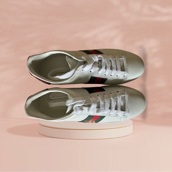 Gucci Bee sneaker - Picture 3 of 7